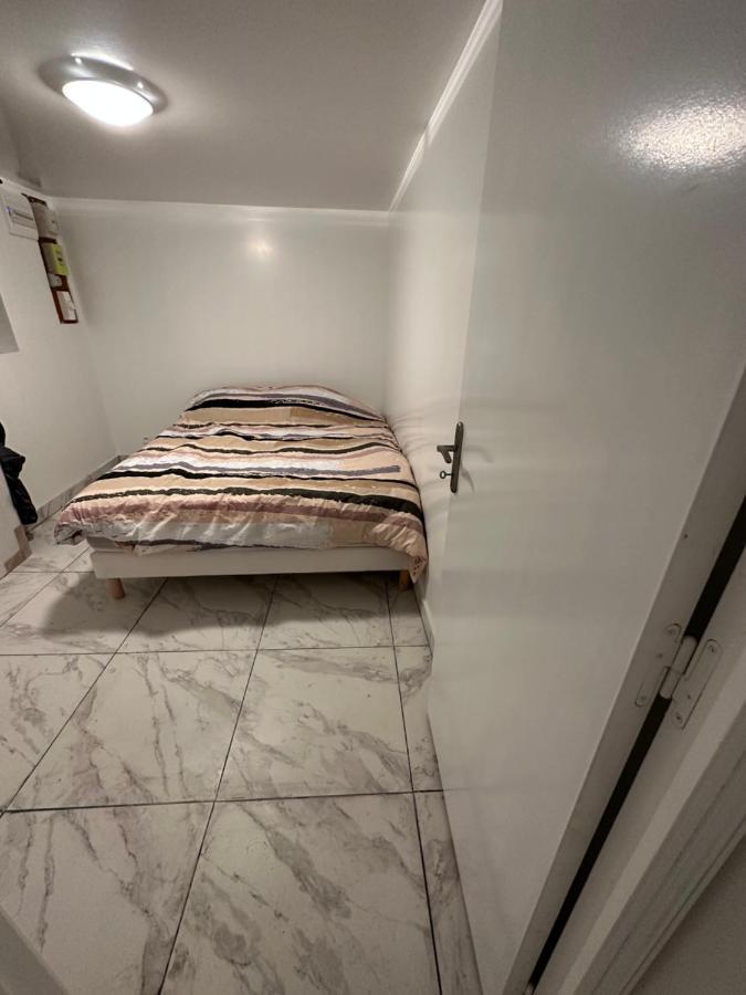 ליברי-גרדן Appartement Mignon מראה חיצוני תמונה